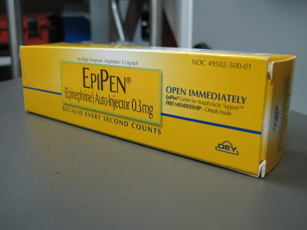 EpiPen stolen in Roseville school